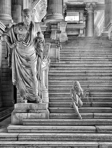 yeos_Leica_LEICA-SL2_220117133100001.jpg