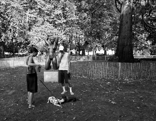 yeos_Leica_LEICA-Q3_260818175800001.jpg