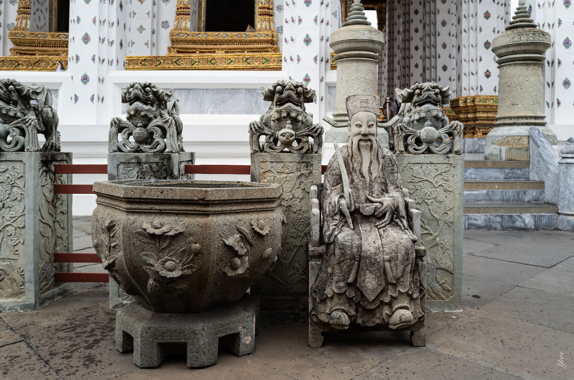 L1000943-100.jpg