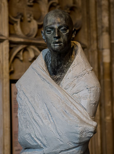 YB040560-100.jpg