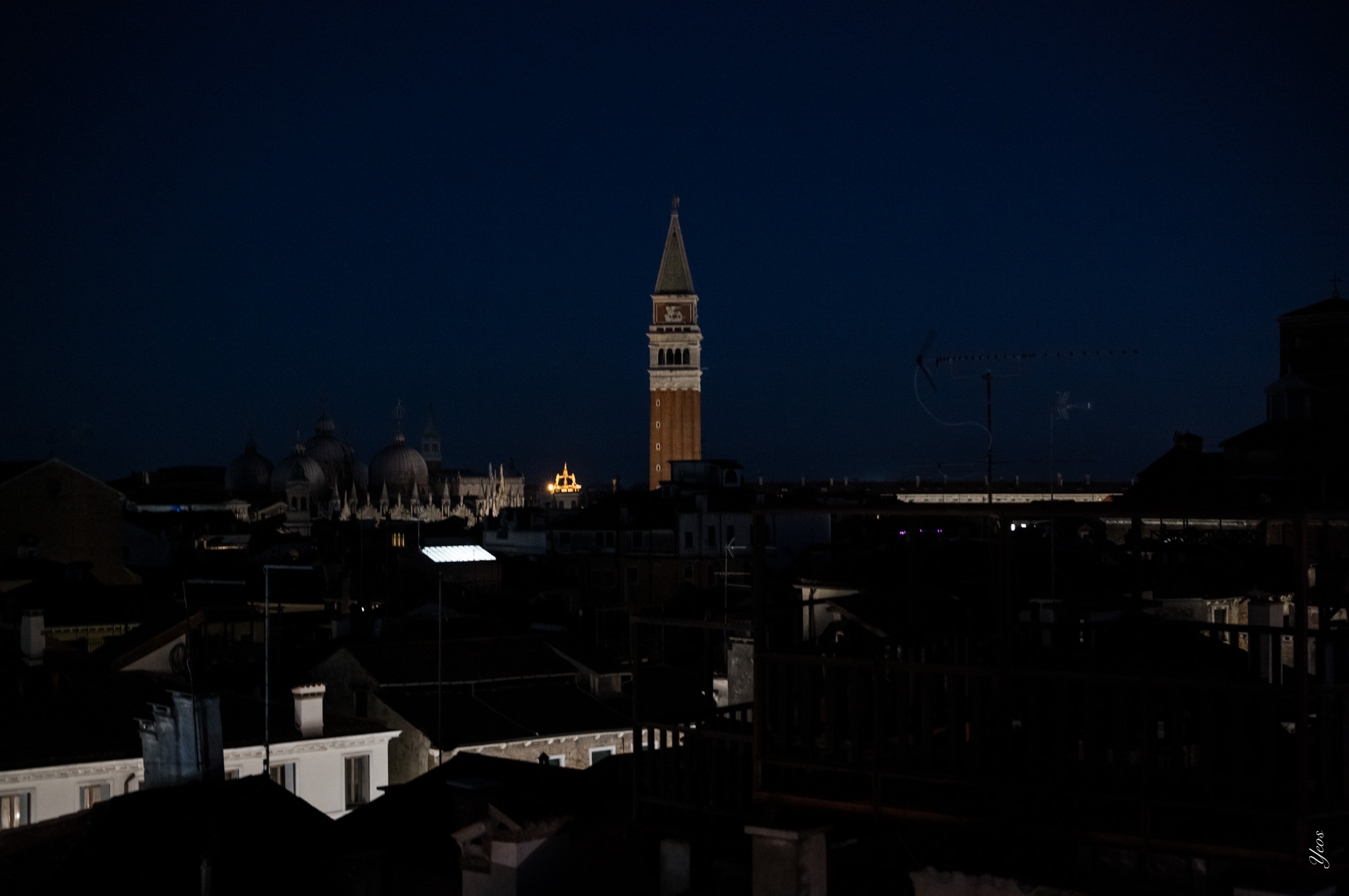 L1001611-100.jpg